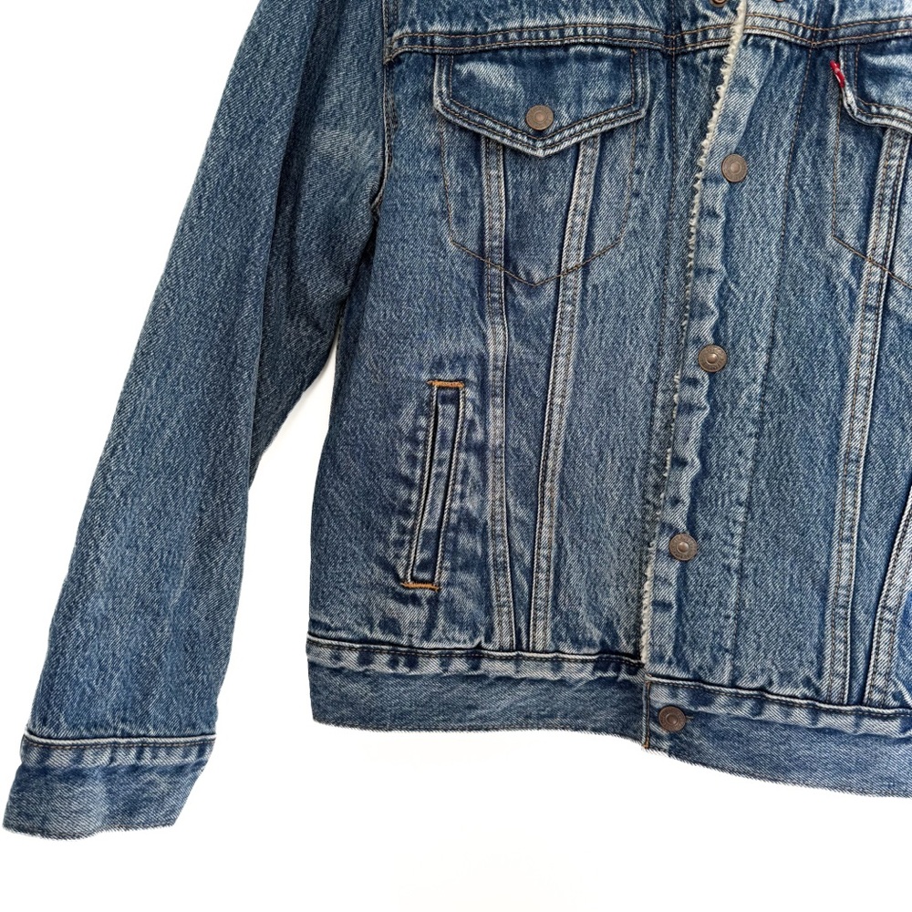 Levi's Premium Ex-Boyfriend Sherpa Trucker Jacket - Picture 3 of 8